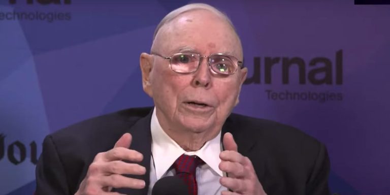 Charlie Munger Slams Crypto Promoters as “Deluded Scumballs” Charlie Munger Slams Crypto Promoters as “Deluded Scumballs”